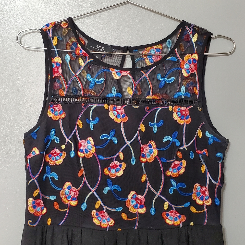 AGB Black Midi Dress with Multicolor Embroidered Floral Design Size 14 - Picture 2 of 11